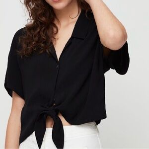 Aritzia Wilfred Tie-Front Women's Top